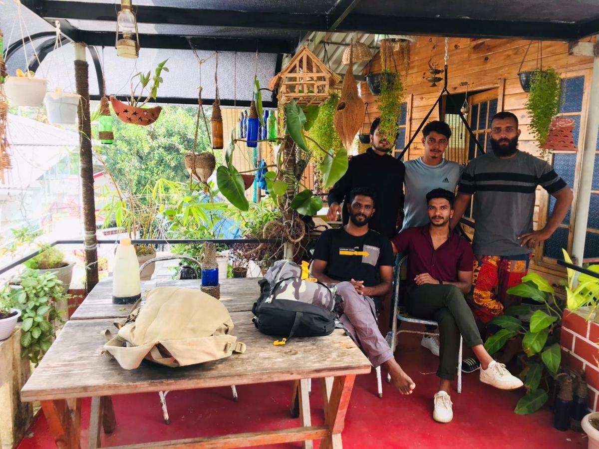 The Niyanest Apartment Kochi Bagian luar foto