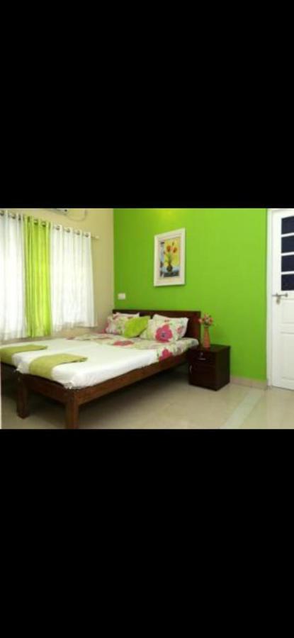 The Niyanest Apartment Kochi Bagian luar foto